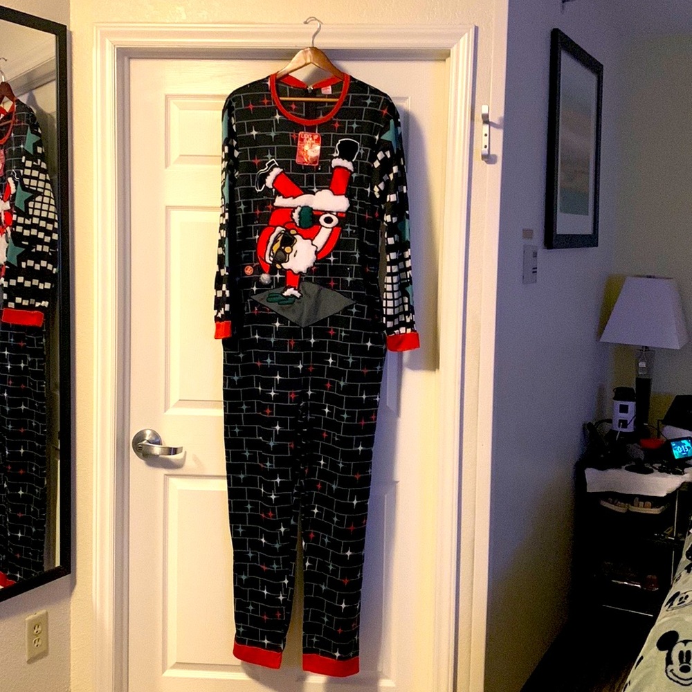 Just in time for the holidays a 🎅 Onesie with Lights 🎄PJ